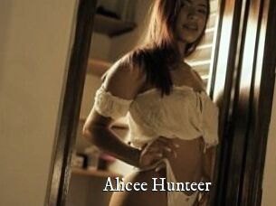 Alicee_Hunteer