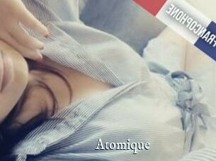 Atomique