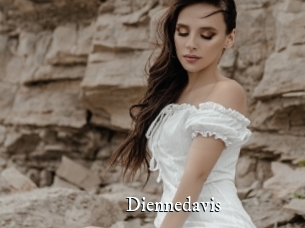 Diennedavis