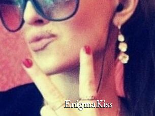 Enigma_Kiss