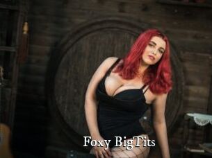 Foxy_BigTits_