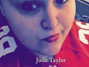 Jodie_Taylor