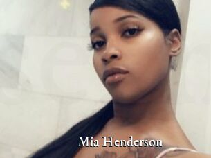 Mia_Henderson