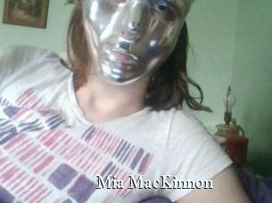 Mia_MacKinnon