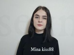 Mina_kiss88