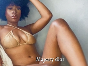 Majesty_dior