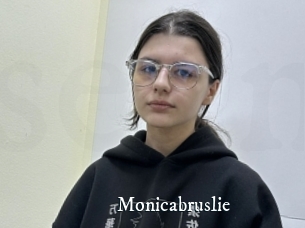 Monicabruslie