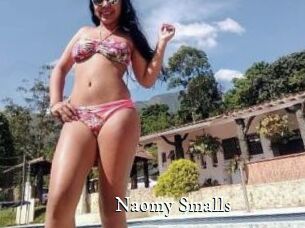 Naomy_Smalls
