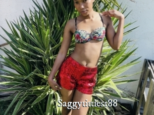 Saggytitties188