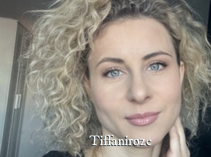 Tiffaniroze