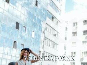 VERONIKA_FOXXX