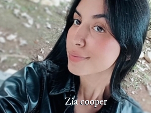Zia_cooper