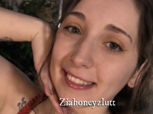 Ziahoneyzlutt